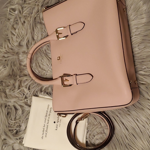 kate spade Handbags - Kate spade purse